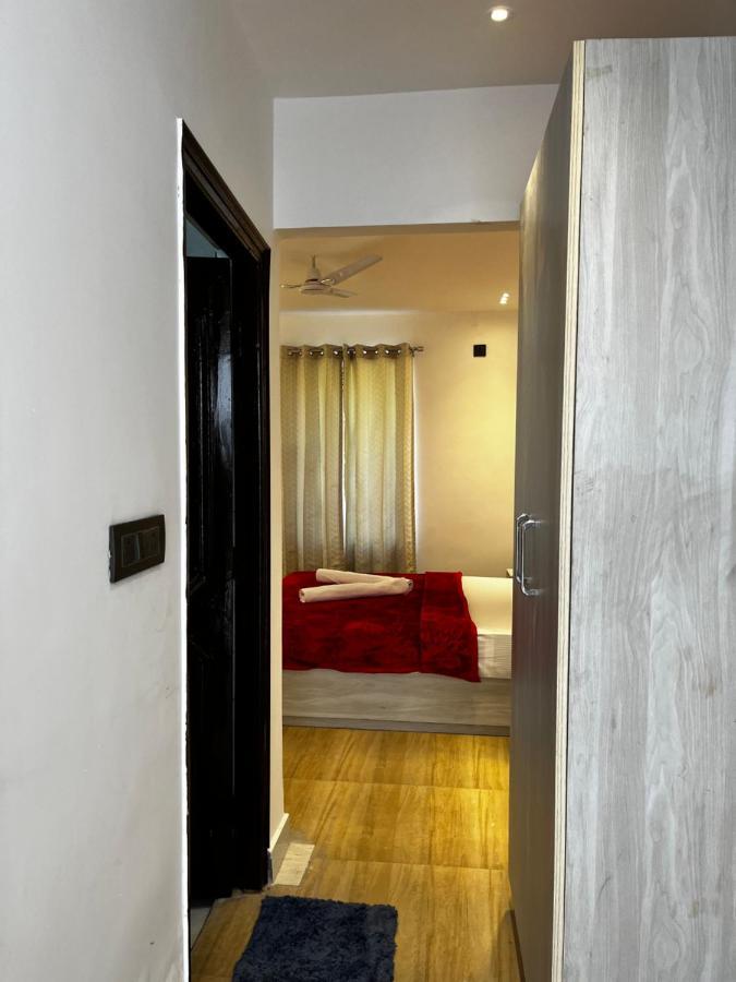Apartament The White House Rishīkesh Zewnętrze zdjęcie